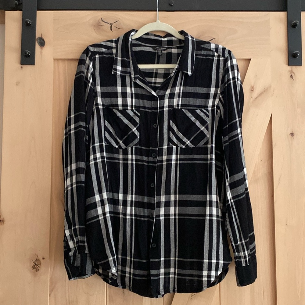 LUCKY BRAND 🍀 lightweight Black & White Plaid button down (M) LIKE NEW!